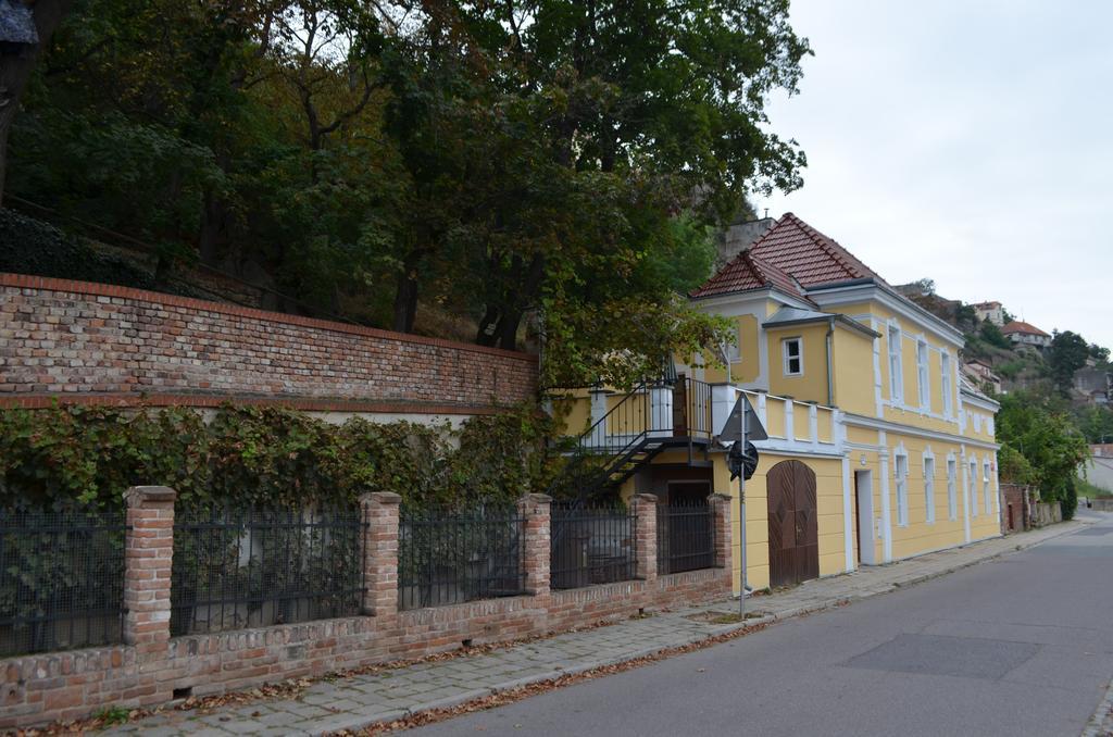 Vinarske Apartmany Znojmo Dış mekan fotoğraf